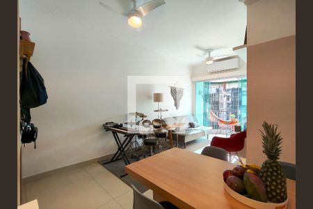 Sala de apartamento à venda com 2 quartos, 67m² em Rio Comprido, Rio de Janeiro