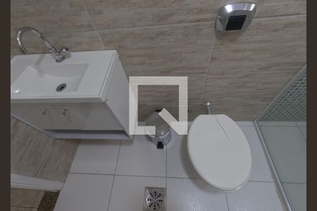 Banheiro de apartamento para alugar com 2 quartos, 146m² em José Menino, Santos