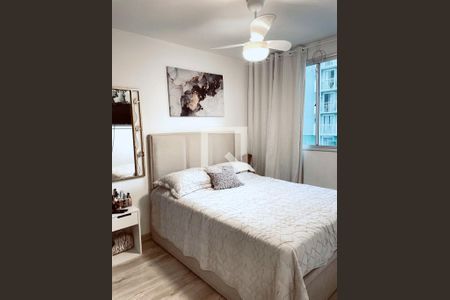 Quarto de apartamento à venda com 2 quartos, 51m² em Estância Velha, Canoas