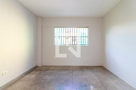 Quarto de casa para alugar com 1 quarto, 50m² em Parque Peruche, São Paulo