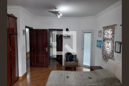 Sala de casa para alugar com 5 quartos, 680m² em Sabaúna, Mogi das Cruzes
