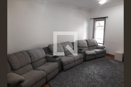 Sala de casa para alugar com 5 quartos, 680m² em Sabaúna, Mogi das Cruzes
