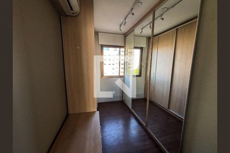 Quarto 1 de apartamento para alugar com 2 quartos, 72m² em Petrópolis, Porto Alegre