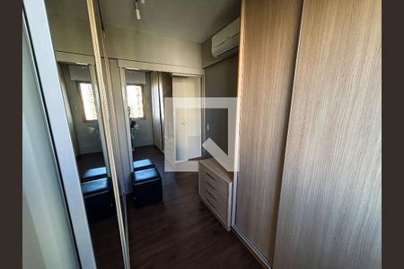 Quarto 1 de apartamento para alugar com 2 quartos, 72m² em Petrópolis, Porto Alegre