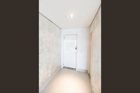 Entrada de apartamento à venda com 3 quartos, 202m² em Alphaville Empresarial, Santana de Parnaíba