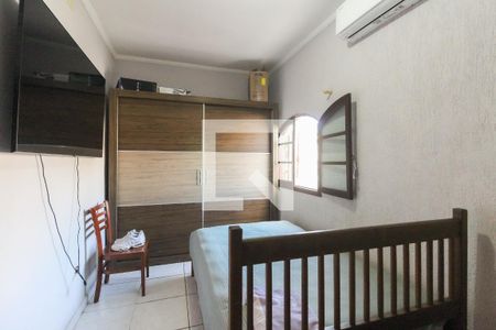 Quarto 2 de casa à venda com 3 quartos, 240m² em Parada Xv de Novembro, São Paulo