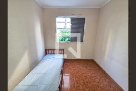 Quarto 1 de apartamento para alugar com 2 quartos, 65m² em Guilhermina, Praia Grande