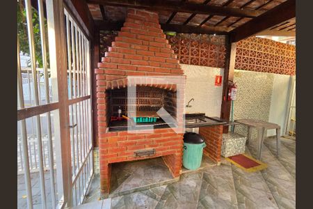 Área comum - Churrasqueira de apartamento para alugar com 2 quartos, 65m² em Guilhermina, Praia Grande