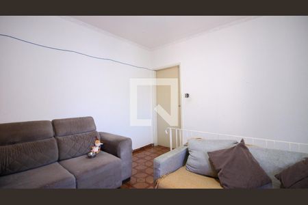 Sala de casa à venda com 4 quartos, 250m² em Vila Ema, São Paulo