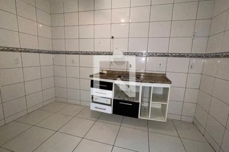 Cozinha de casa para alugar com 3 quartos, 180m² em Vila São Luis, Duque de Caxias