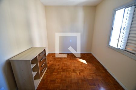 Quarto 2 de apartamento para alugar com 2 quartos, 60m² em Bosque, Campinas