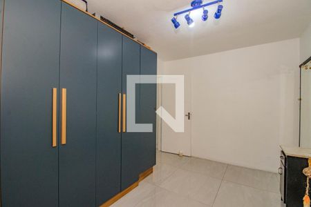 Quarto 2 de apartamento à venda com 2 quartos, 69m² em Humaitá, Porto Alegre