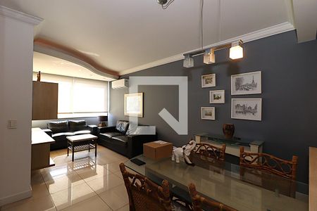 Sala de apartamento para alugar com 3 quartos, 82m² em Petrópolis, Porto Alegre