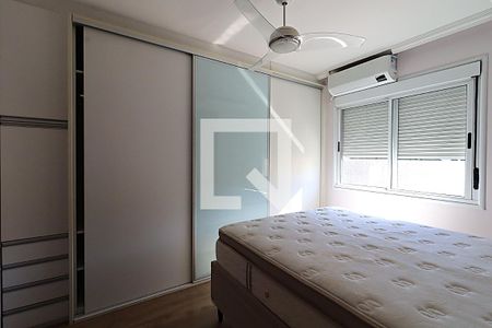 Suíte de apartamento para alugar com 3 quartos, 82m² em Petrópolis, Porto Alegre