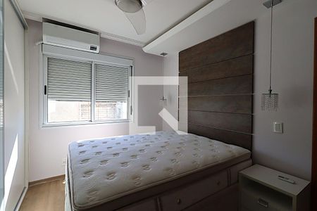 Suíte de apartamento para alugar com 3 quartos, 82m² em Petrópolis, Porto Alegre