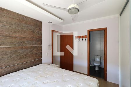 Suíte de apartamento para alugar com 3 quartos, 82m² em Petrópolis, Porto Alegre