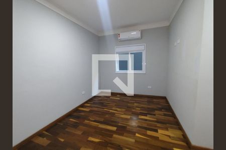 Quarto de casa para alugar com 6 quartos, 550m² em Recanto Maravilha III, Barueri
