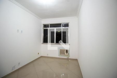 Suíte de apartamento para alugar com 2 quartos, 60m² em Irajá, Rio de Janeiro