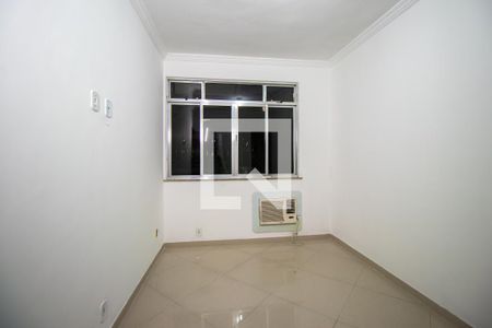 Suíte de apartamento para alugar com 2 quartos, 60m² em Irajá, Rio de Janeiro