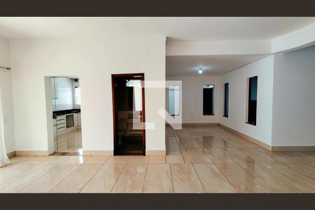 Casa de Condomínio para alugar com 3 quartos, 200m² em Parque Brasil 500, Paulínia