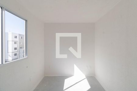 Quarto 1 de apartamento para alugar com 2 quartos, 40m² em Santa Cruz, Rio de Janeiro