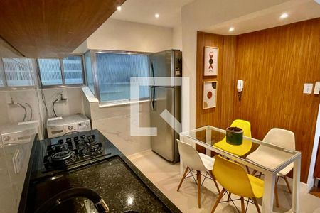 Cozinha de apartamento para alugar com 2 quartos, 85m² em Ipanema, Rio de Janeiro