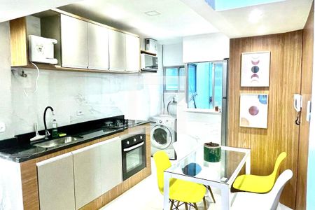 Cozinha de apartamento para alugar com 2 quartos, 85m² em Ipanema, Rio de Janeiro