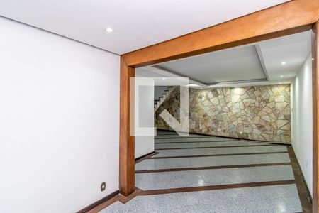 Sala  de casa de condomínio para alugar com 3 quartos, 200m² em Vila Kosmos, Rio de Janeiro