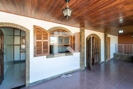 Varanda de casa de condomínio para alugar com 3 quartos, 200m² em Vila Kosmos, Rio de Janeiro