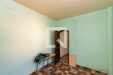 1º andar - Quarto 1 de casa de condomínio para alugar com 3 quartos, 200m² em Vila Kosmos, Rio de Janeiro