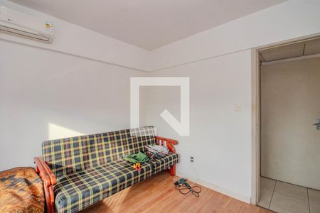Quarto 1 de apartamento à venda com 3 quartos, 100m² em Santa Cecília, Porto Alegre