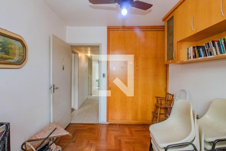 Quarto 1 de apartamento à venda com 3 quartos, 100m² em Santa Cecília, Porto Alegre