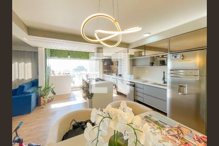 Sala de apartamento à venda com 2 quartos, 65m² em Jardim das Flores, Osasco
