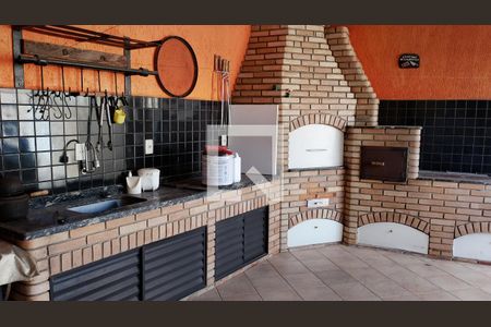 Churrasqueira  de casa para alugar com 4 quartos, 144m² em Sesc, Suzano