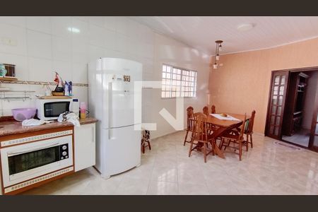 Cozinha  de casa para alugar com 4 quartos, 144m² em Sesc, Suzano