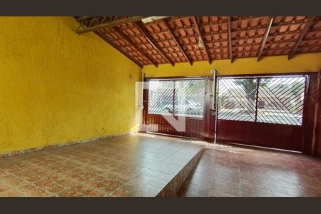 Quintal  de casa para alugar com 4 quartos, 144m² em Sesc, Suzano