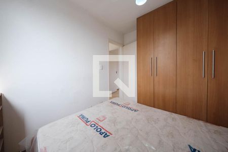 Quarto 2 de apartamento para alugar com 2 quartos, 55m² em Vila Silvia, São Paulo