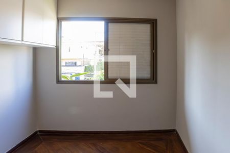 Quarto 1 de apartamento para alugar com 2 quartos, 64m² em Jardim Aeroporto, São Paulo