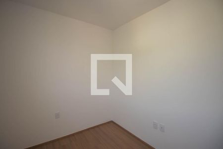 Quarto 1 de apartamento para alugar com 2 quartos, 47m² em Rio do Ouro, São Gonçalo