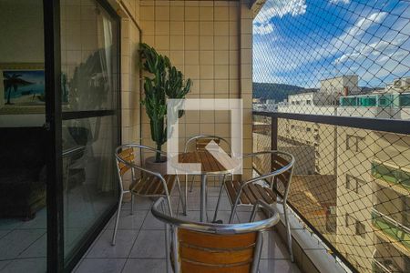 Apartamento para alugar com 2 quartos, 80m² em Jardim Tres Marias, Guarujá