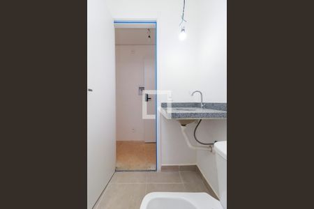 Banheiro de kitnet/studio à venda com 0 quarto, 34m² em Vila Congonhas, São Paulo