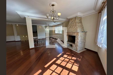 Sala de casa de condomínio para alugar com 3 quartos, 270m² em Nova Higienópolis, Barueri