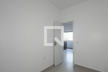Quarto de apartamento para alugar com 1 quarto, 26m² em Costa E Silva, Porto Alegre