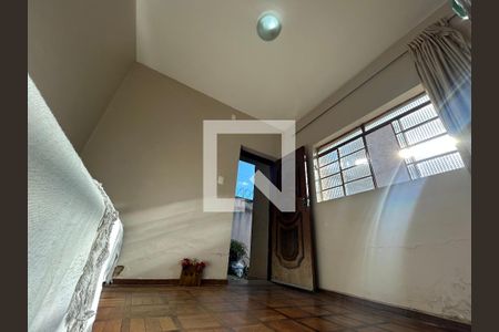 Casa à venda com 3 quartos, 352m² em Nova Cachoeirinha, Belo Horizonte