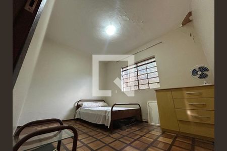 Casa à venda com 3 quartos, 352m² em Nova Cachoeirinha, Belo Horizonte