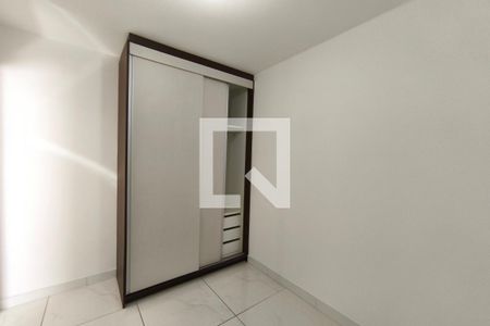 Quarto 1 de apartamento para alugar com 2 quartos, 46m² em Jardim Ipaussurama, Campinas