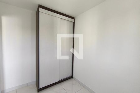 Quarto 2 de apartamento para alugar com 2 quartos, 46m² em Jardim Ipaussurama, Campinas