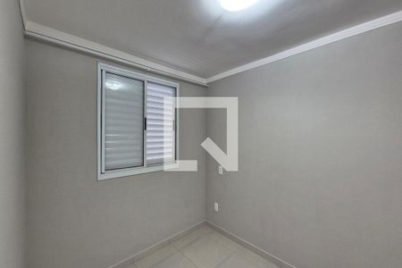 Quarto 2  de apartamento para alugar com 2 quartos, 47m² em Jardim São Vicente, Campinas