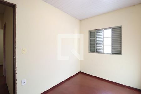 Quarto 2 de casa para alugar com 2 quartos, 47m² em Planalto, Uberlândia