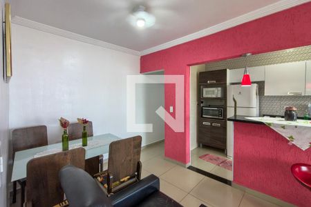 Sala de apartamento para alugar com 2 quartos, 99m² em Solemar, Praia Grande